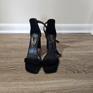 So Me Black Ankle Strap Heels